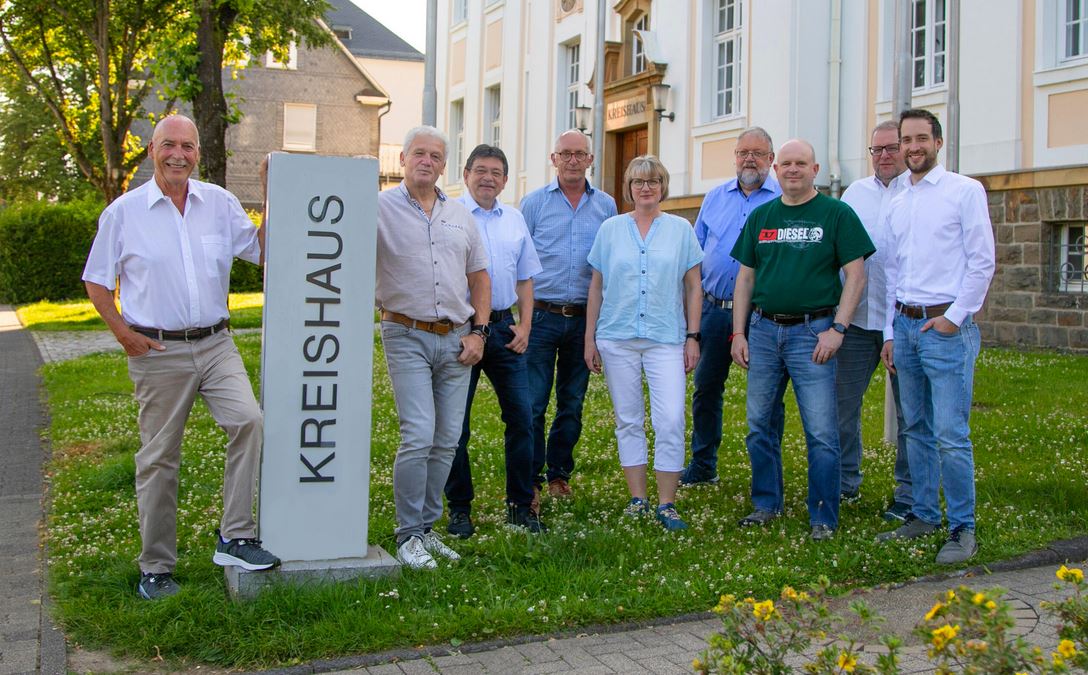 Kandidaten der UWG des Kreises Olpe